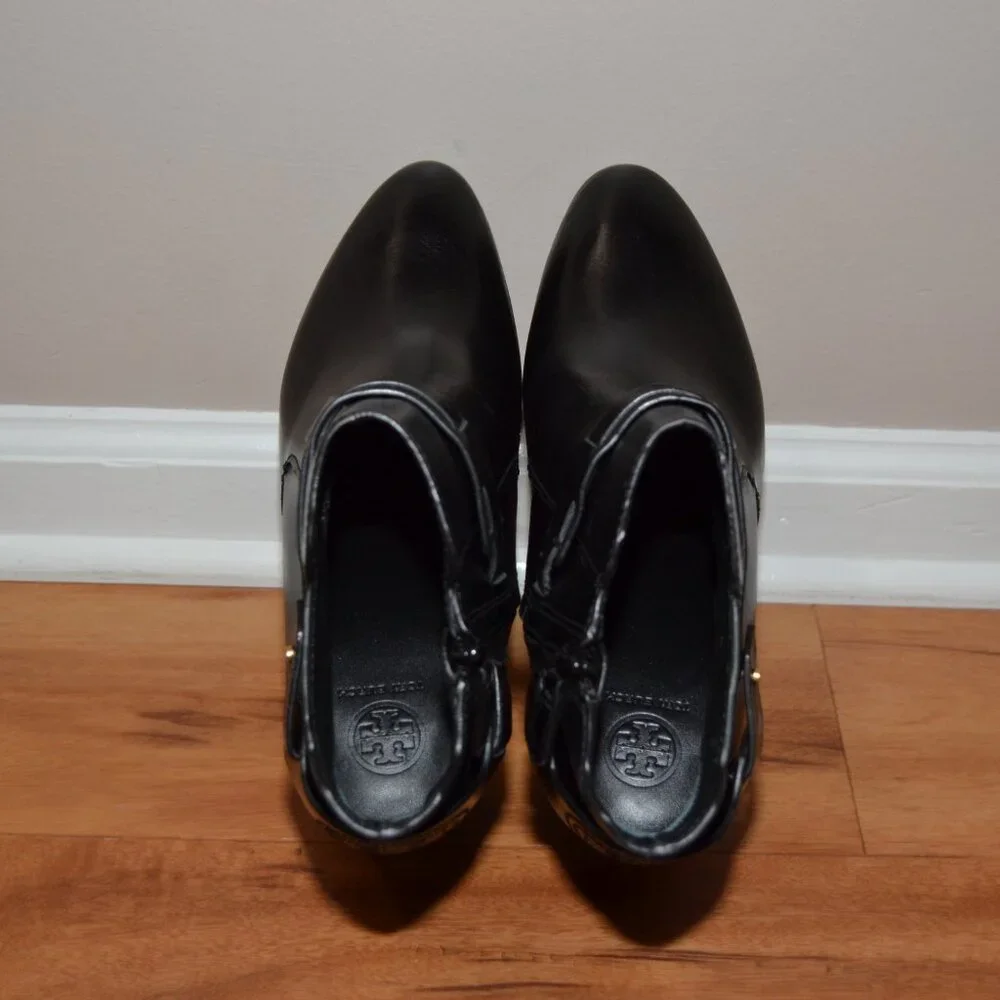 Tory Burch NEW Black Colton Leather Heeled Big Logo Side zip Bootie sz 10